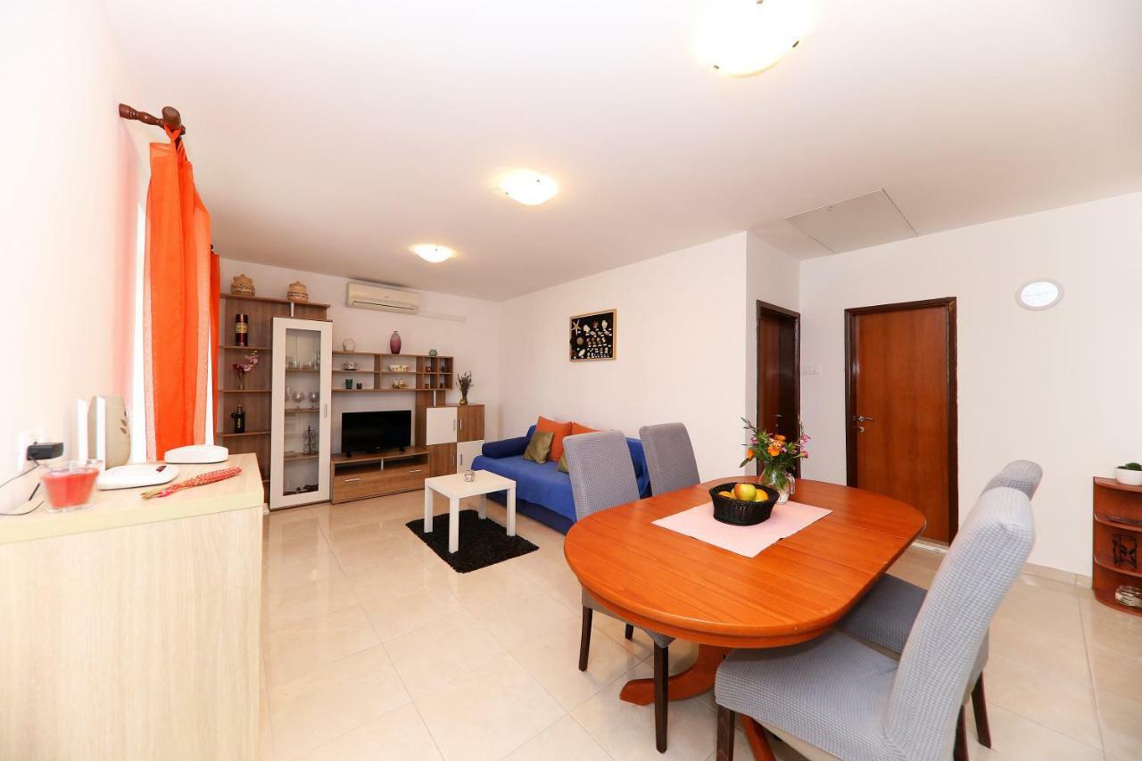Apartments Anka Ртина Экстерьер фото